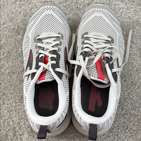 White and Black Athletic Sneakers - Picture 3 of 6